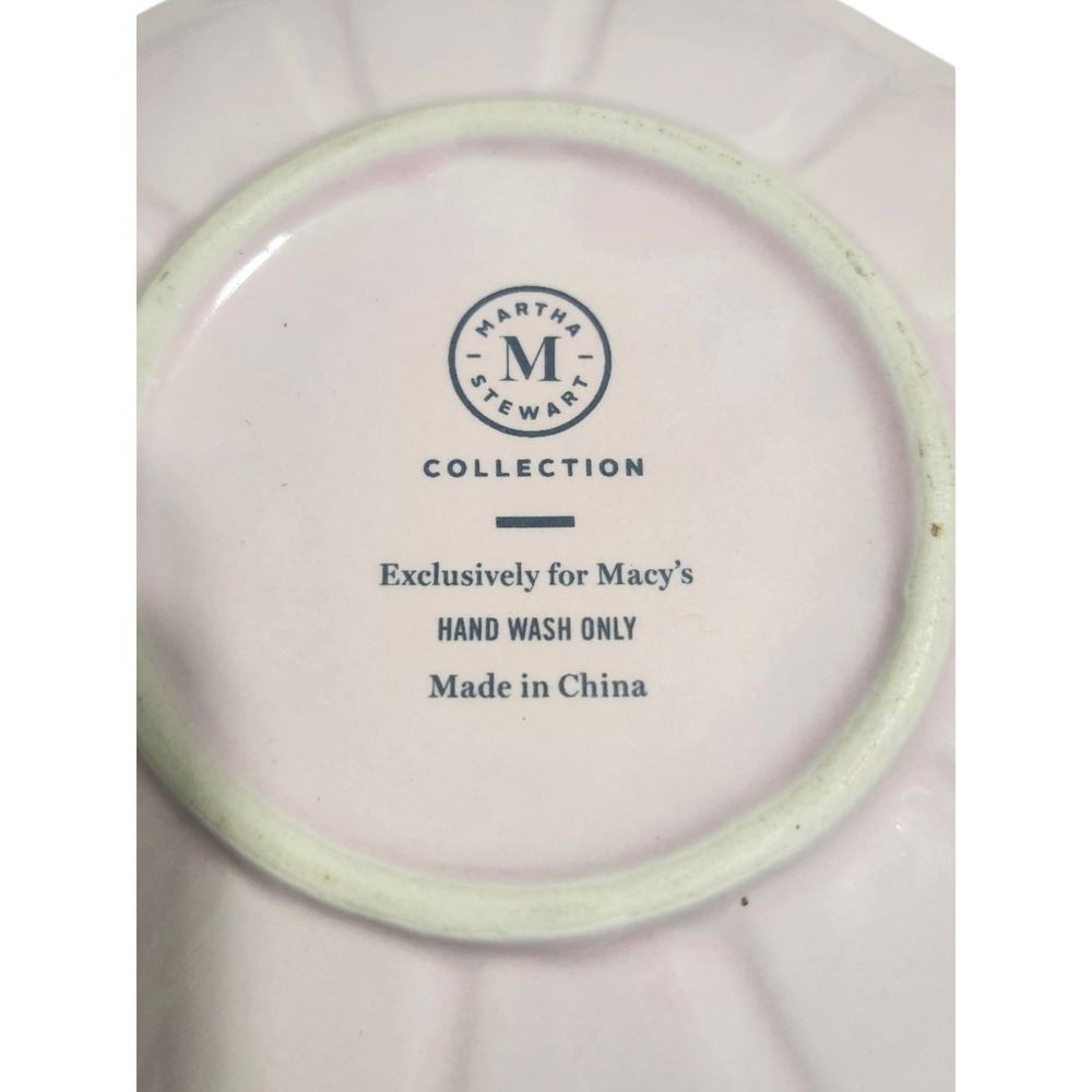 Martha Stewart Collection Macys Pink Daisy Embossed Flower Appetizer Plates Set4 - Picture 2 of 5
